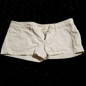 White low rise Hollister stretch shorts